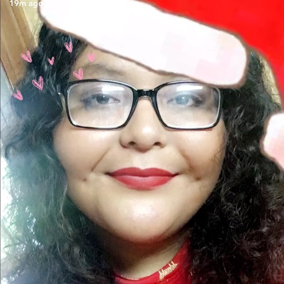 Meet your Posher, Emma - Picture 1 of 1